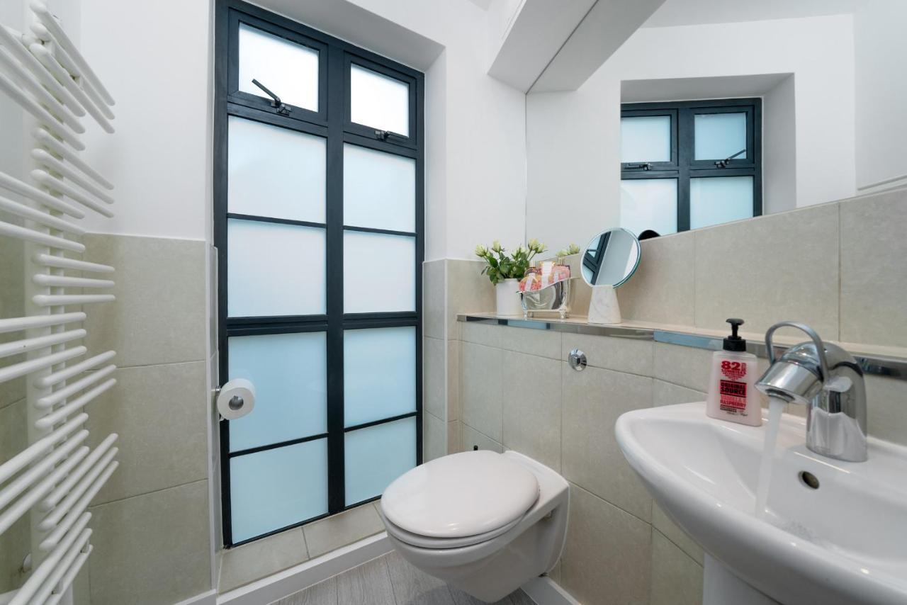 Huge & Central 3 Bedr, 4 Beds, 2,5 Bath Covent Gdn London Exterior photo